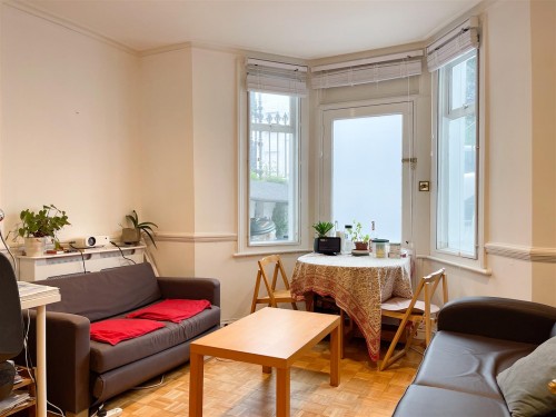 Arrange a viewing for Earls Court Gardens, London